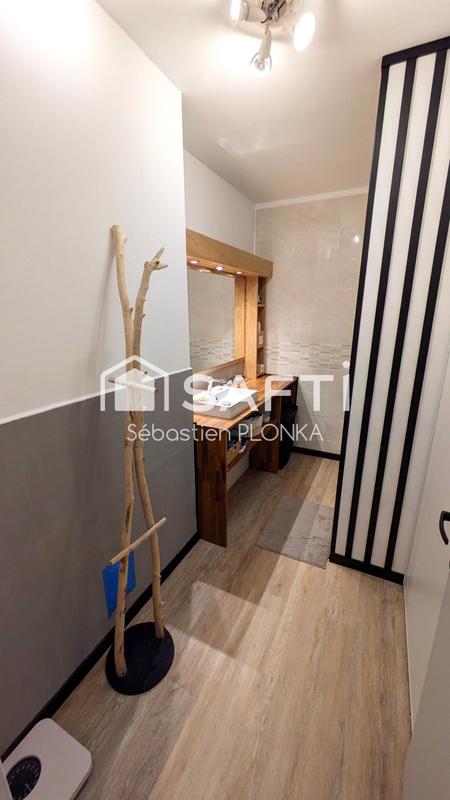 Appartement - 80 m² - 4 pièces