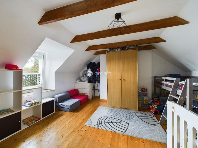 Maison - 98 m² - 4 pièces