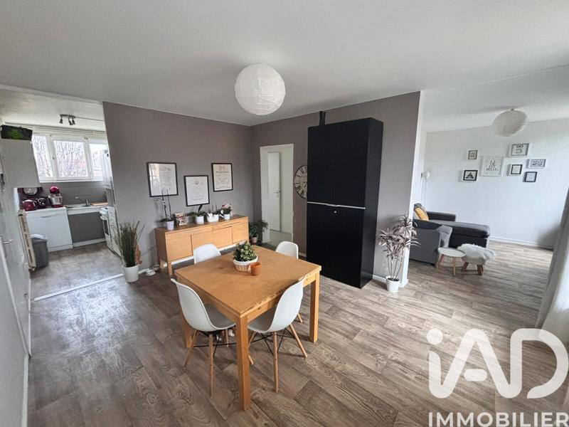Appartement - 79 m² - 5 pièces