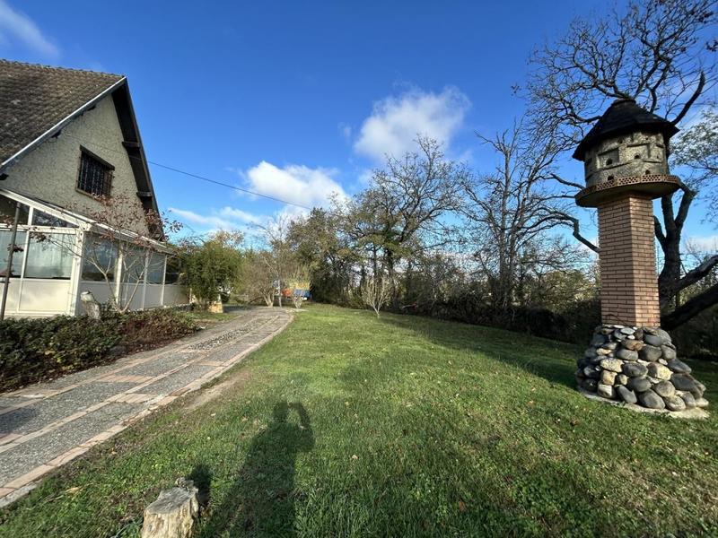 Demeure - 147 m² - 5 pièces