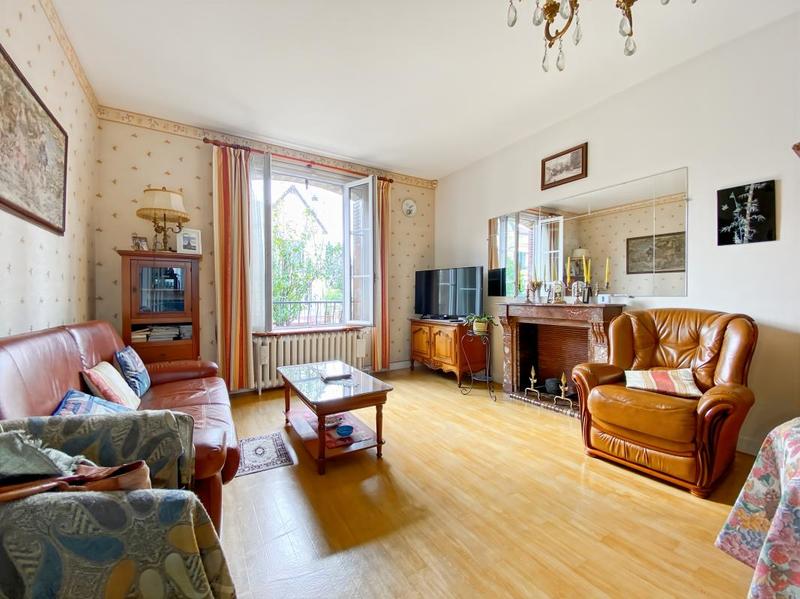 Maison en pierre - 130 m² - 6 pièces