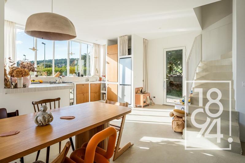 Villa - 100 m² - 4 pièces