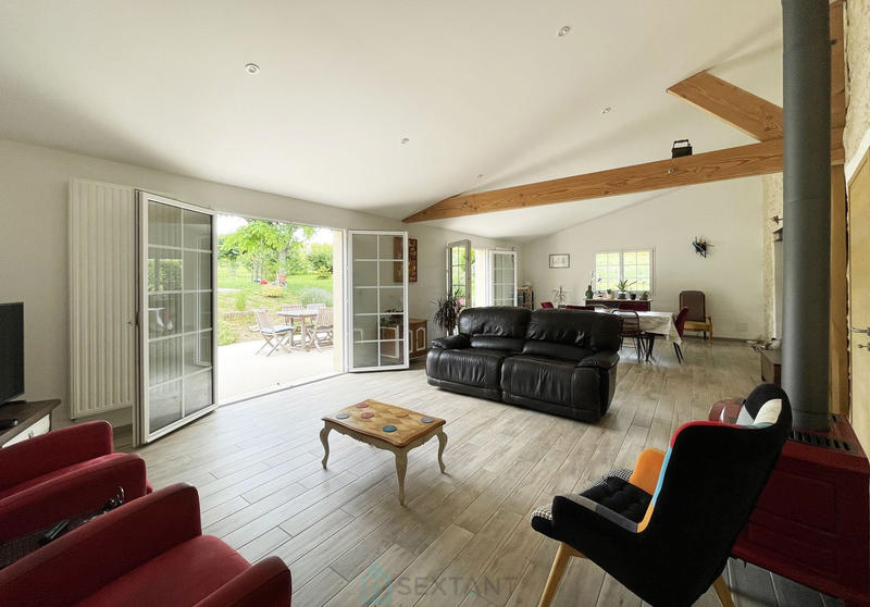 Maison - 166 m² - 6 pièces