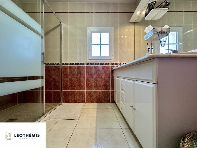 Maison - 134 m² - 5 pièces