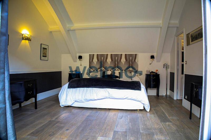 Duplex - 280 m² - 7 pièces