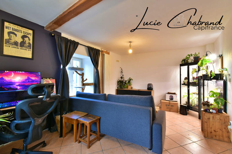 Maison - 77 m² - 5 pièces