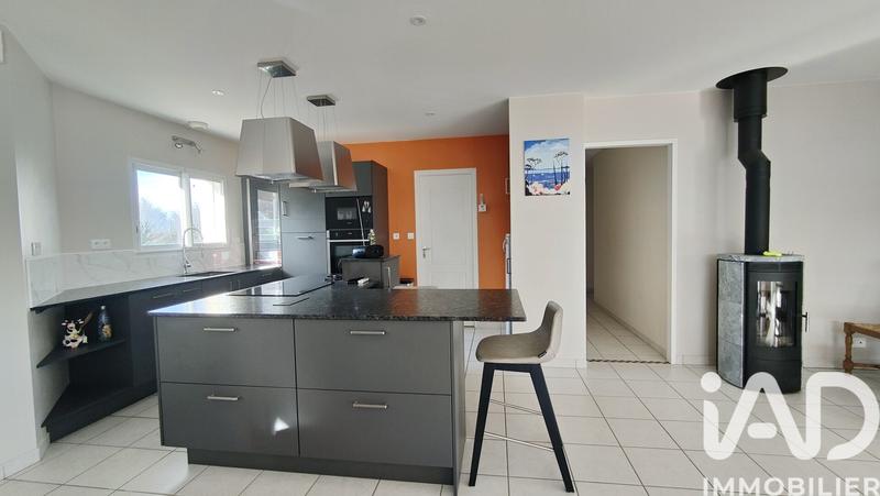 Maison - 97 m² - 4 pièces