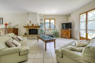 Maison - 160 m² - 7 pièces