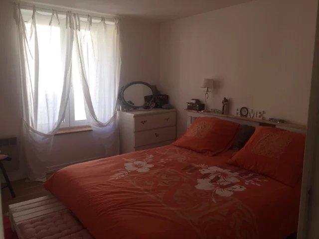 Immeuble - 350 m² - 6 pièces