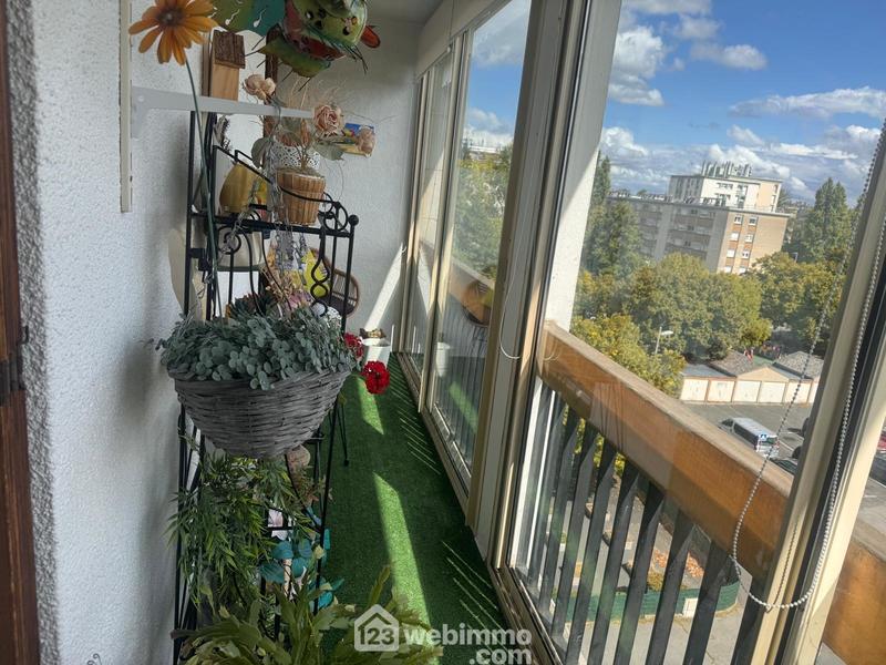 Appartement - 98 m² - 4 pièces