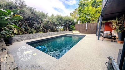 Villa - 225 m² - 7 pièces