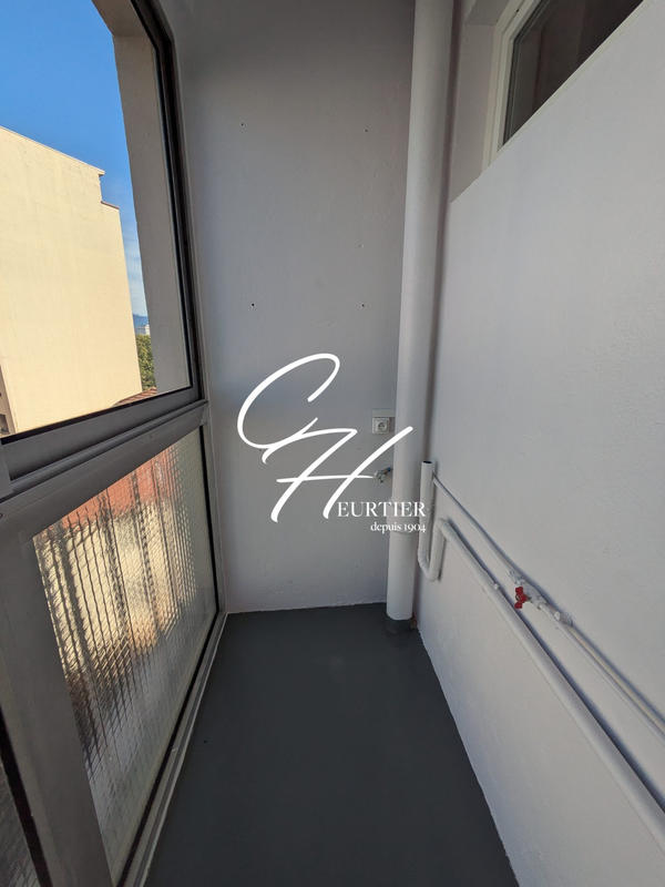 Appartement - 66 m² - 4 pièces