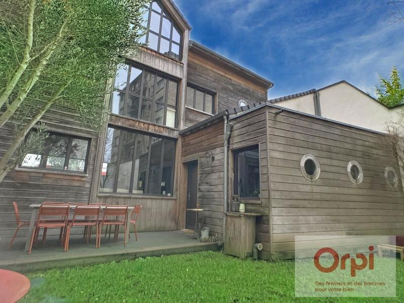 Maison - 176 m² - 6 pièces