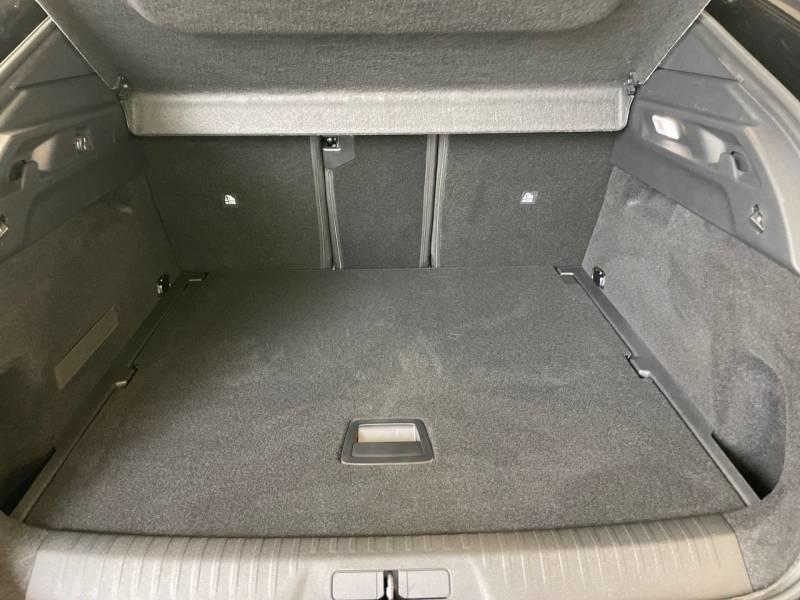 Peugeot 3008 Hybrid 136 e-Dcs6 Allure