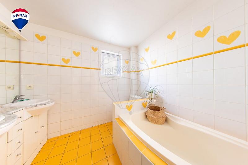 Maison - 146 m² - 5 pièces