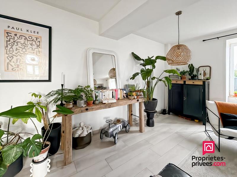 Maison - 140 m² - 6 pièces