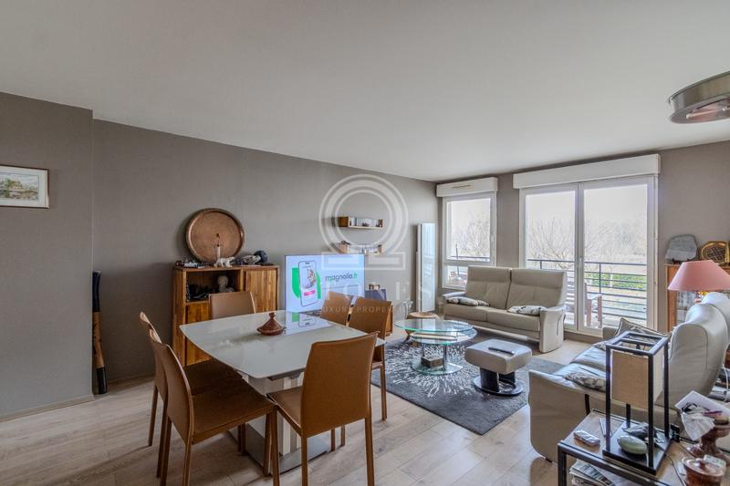 Appartement - 88 m² - 5 pièces