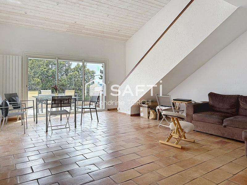 Maison - 151 m² - 6 pièces