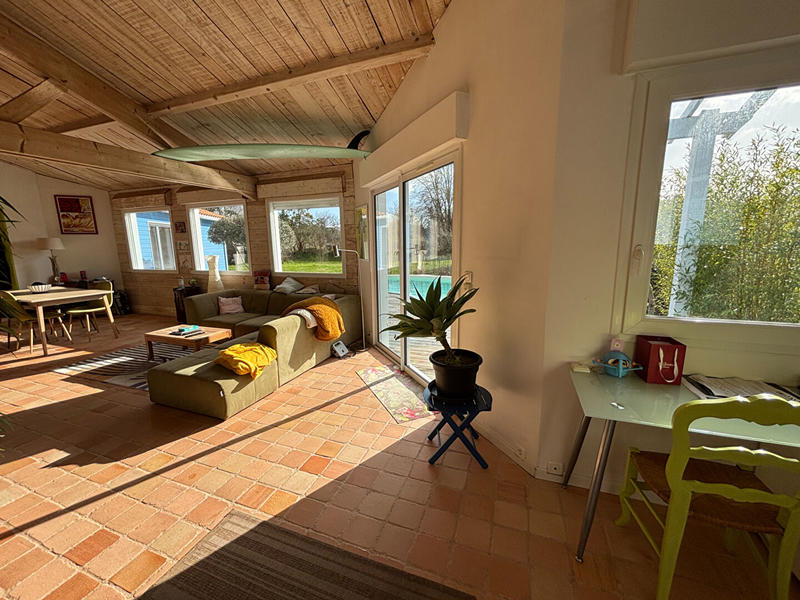 Maison - 122 m² - 4 pièces