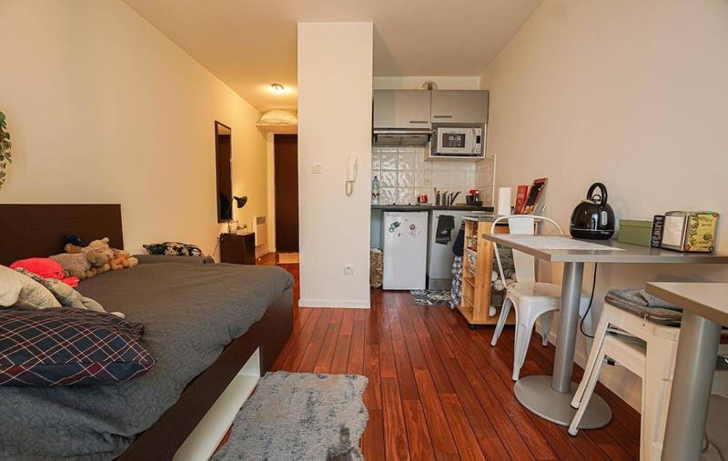 Studio - 19 m² - 1 pièce