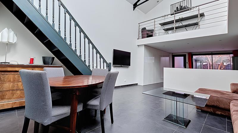 Loft - 109 m² - 4 pièces