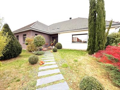 Maison - 150 m² - 4 pièces