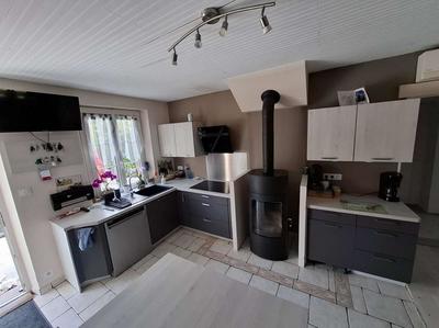 Maison - 215 m² - 12 pièces