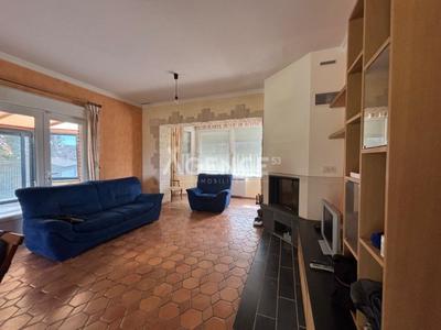 Maison - 175 m² - 6 pièces