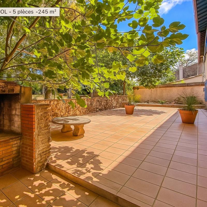 Maison de campagne - 245 m² - 7 pièces