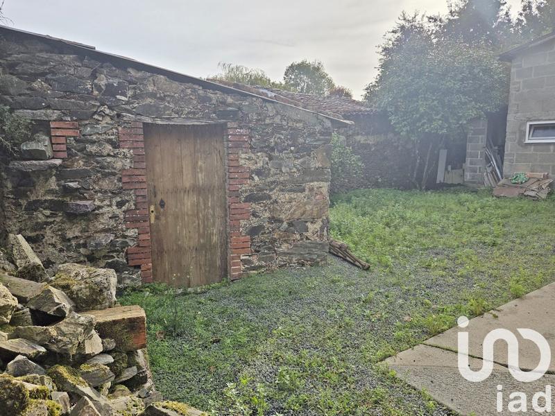 Maison - 270 m² - 10 pièces