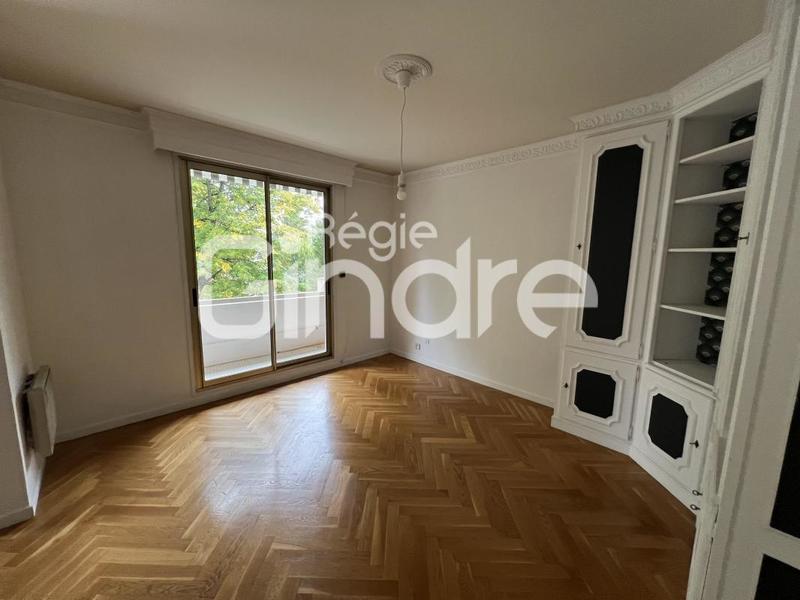 Appartement - 93 m² - 4 pièces
