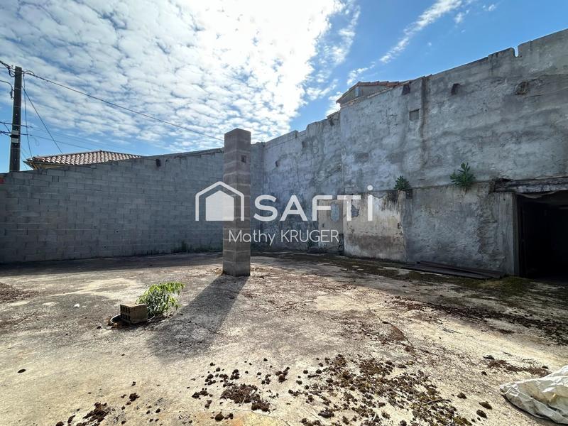 Maison - 240 m² - 3 pièces