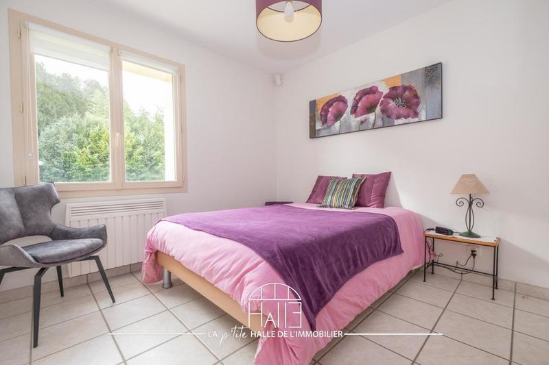 Pavillon - 145 m² - 6 pièces