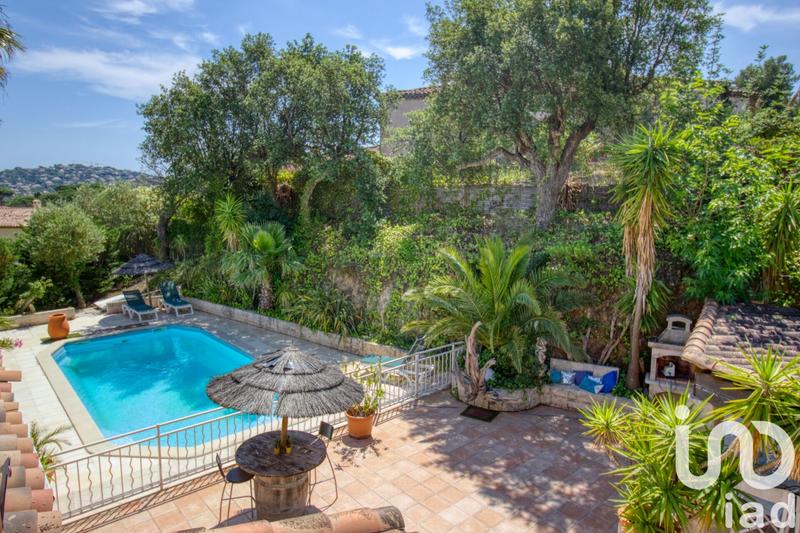 Maison - 156 m² - 7 pièces