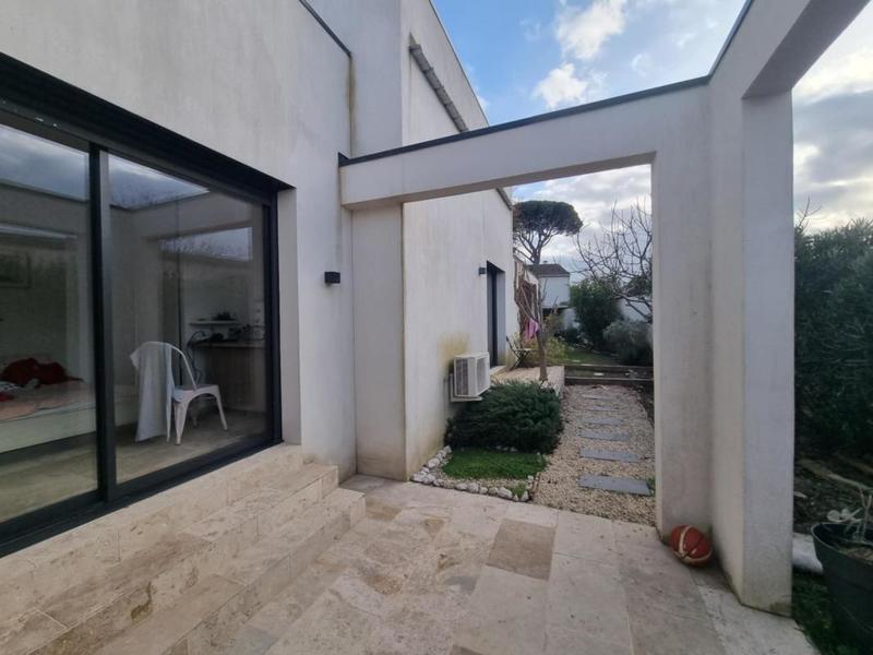 Maison - 106 m² - 4 pièces