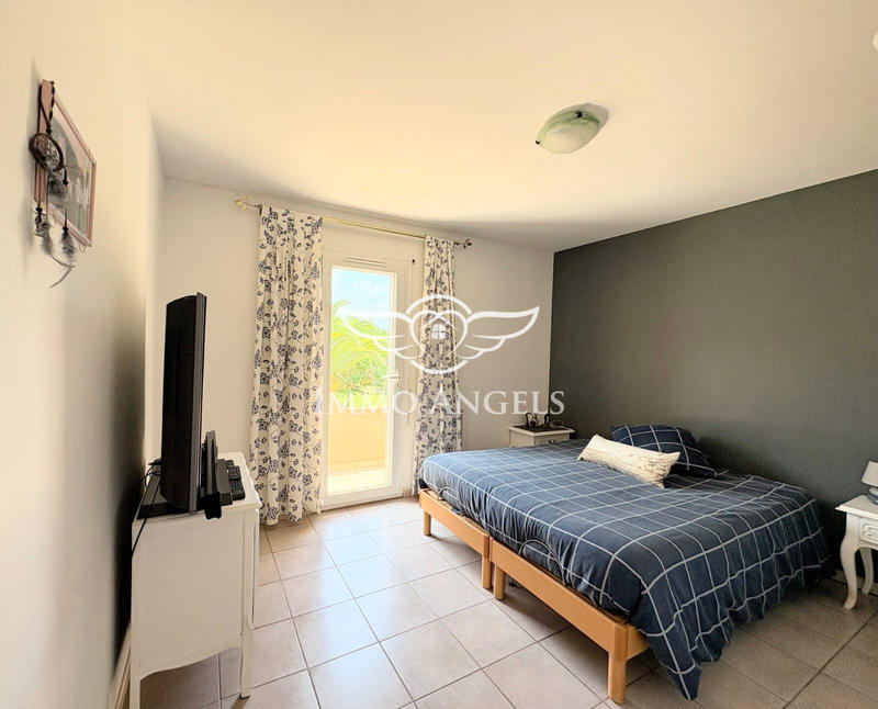 Maison - 163 m² - 8 pièces