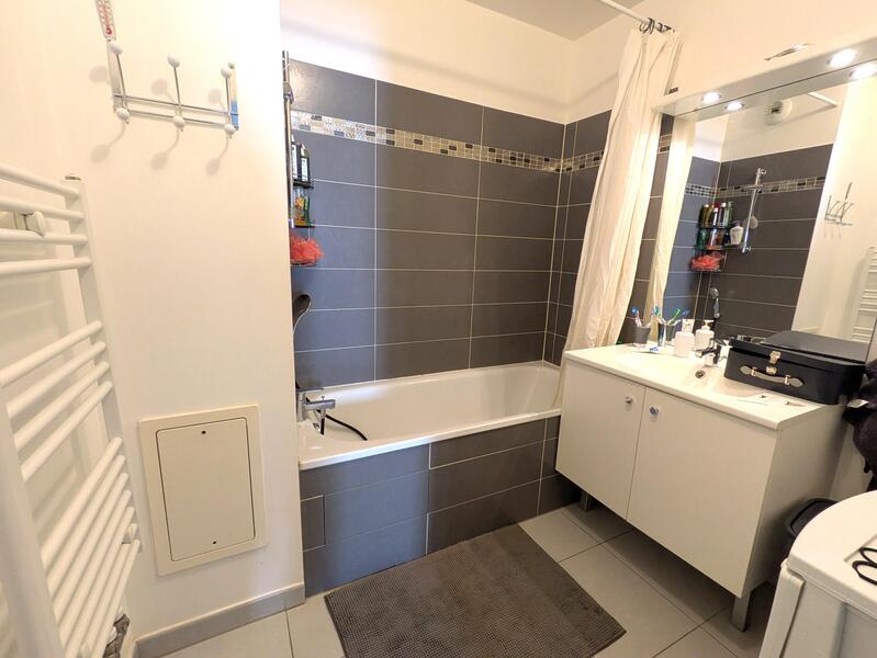 Appartement - 60 m² - 3 pièces