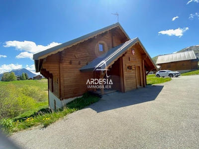 Châlet - 178 m² - 12 pièces