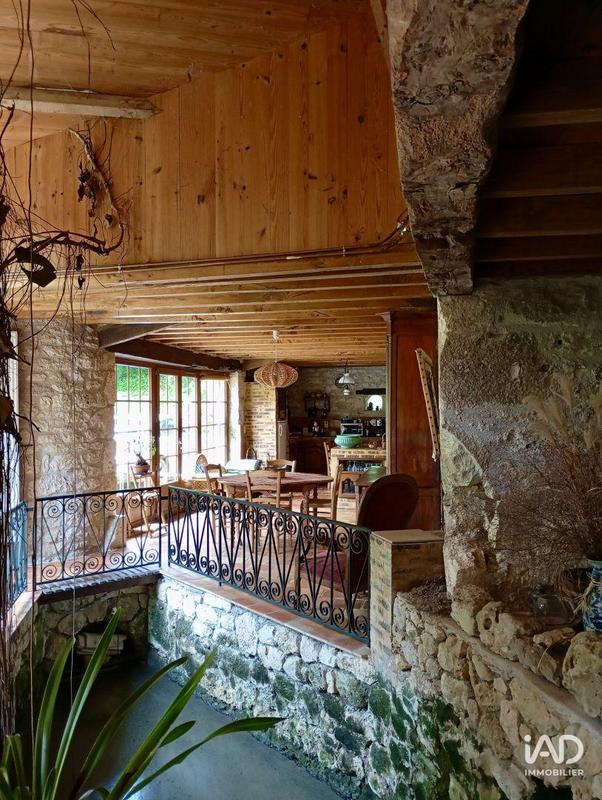 Maison - 170 m² - 4 pièces