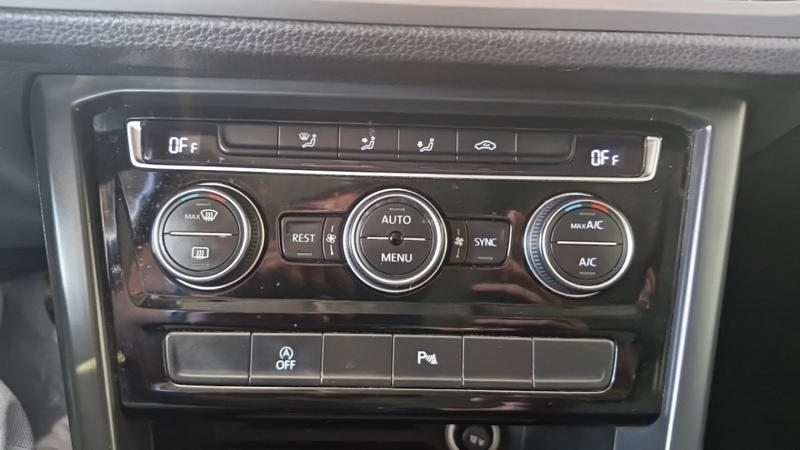 Volkswagen Touran Business 1.6 tdi 115 bmt 7pl confortline