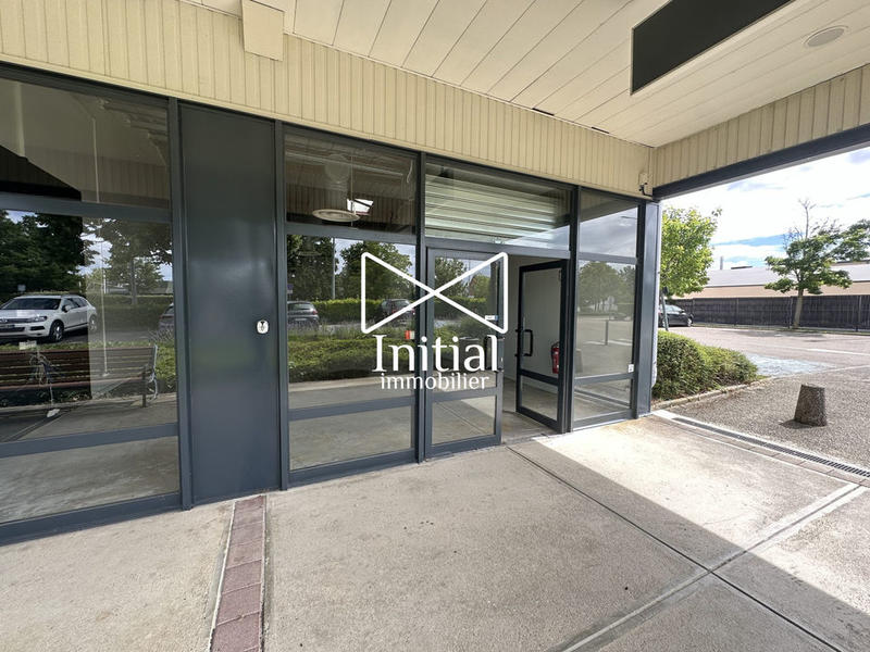 Local commercial - 166 m²