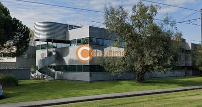 Bureau - 211 m²