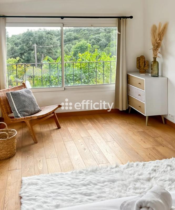 Villa - 179 m² - 7 pièces