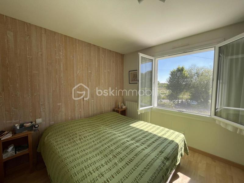 Maison traditionnelle - 175 m² - 8 pièces