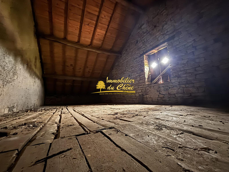 Maison - 219 m² - 8 pièces