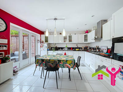 Maison - 116 m² - 5 pièces