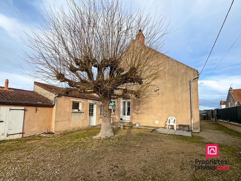 Maison - 140 m² - 6 pièces