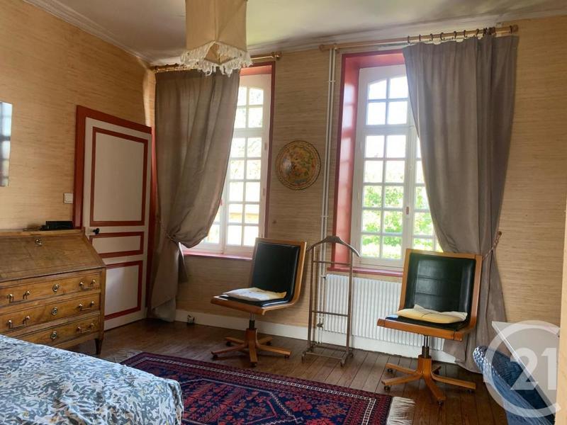 Maison de maîtres - 295 m² - 11 pièces