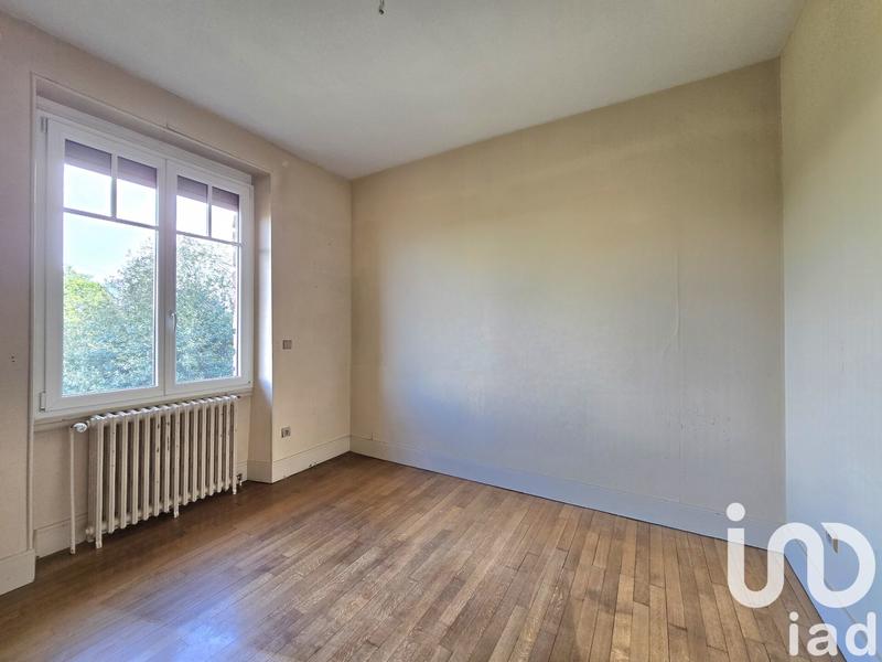 Maison - 200 m² - 8 pièces