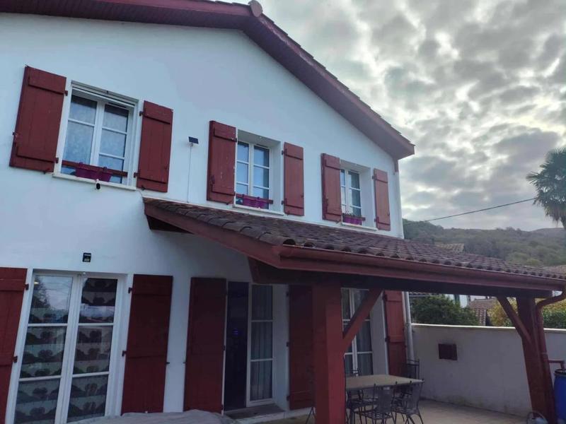 Maison - 108 m² - 5 pièces